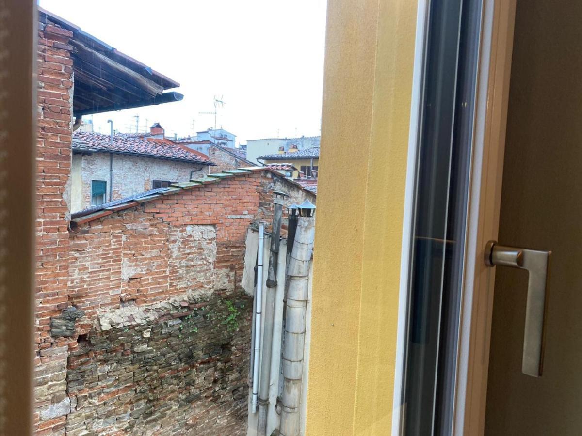 Sdrucciolo Dei Pitti Third Floor Apartment Florence Exterior photo